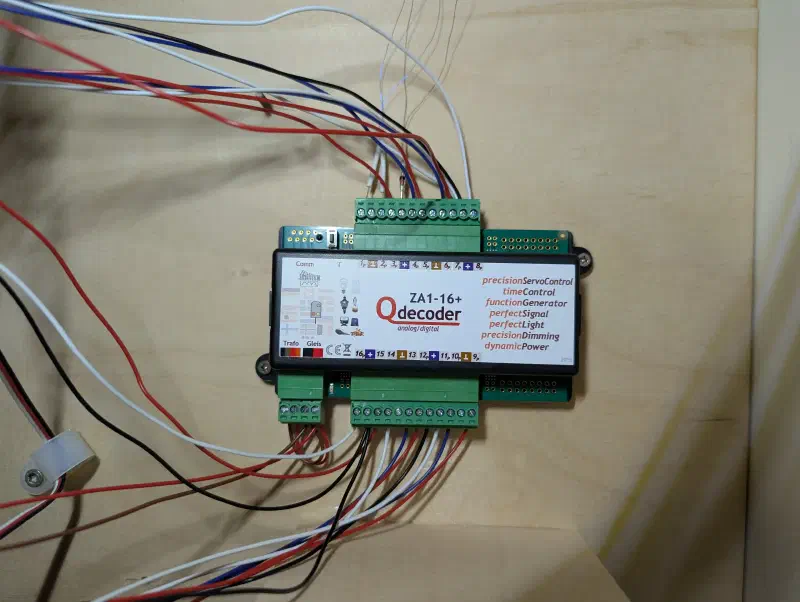 Decoder für diverse Sperrsignale und Zusatzsignale