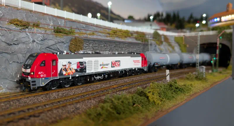 Sudexpress EuroDual mit Kesselzug in der Steigung